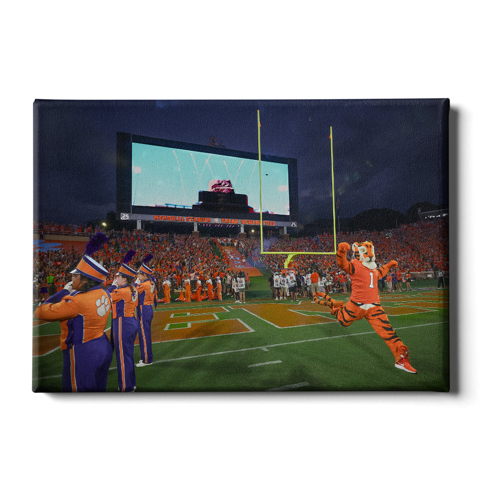 Clemson Tigers - Entering Howard Field - College Wall Art #Canvas 