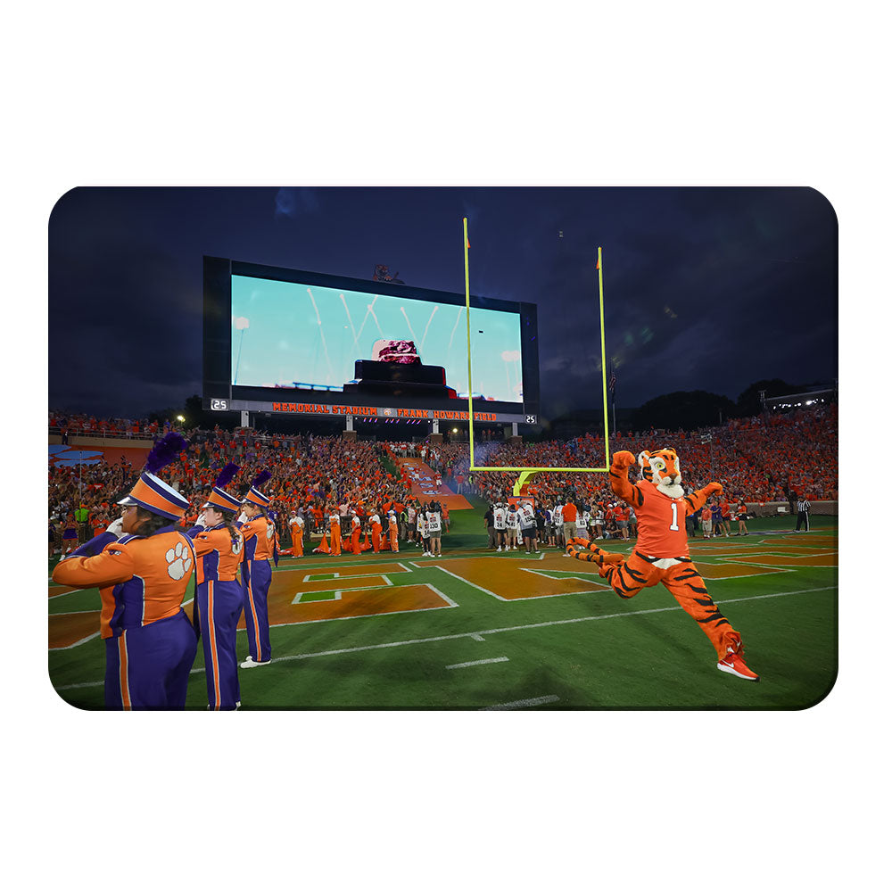 Clemson Tigers - Entering Howard Field - College Wall Art #Canvas 