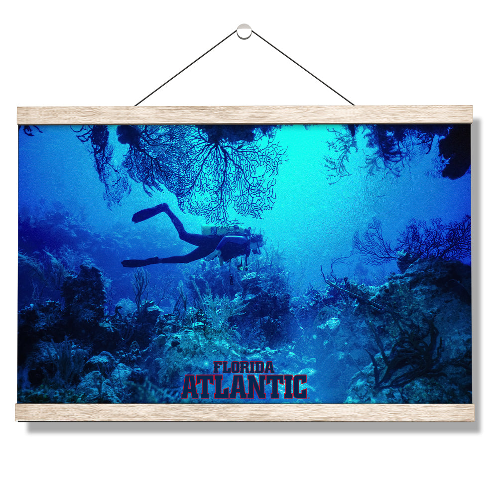 Florida Atlantic Owls - Florida Atlantic Dive - College Wall Art #Canvas