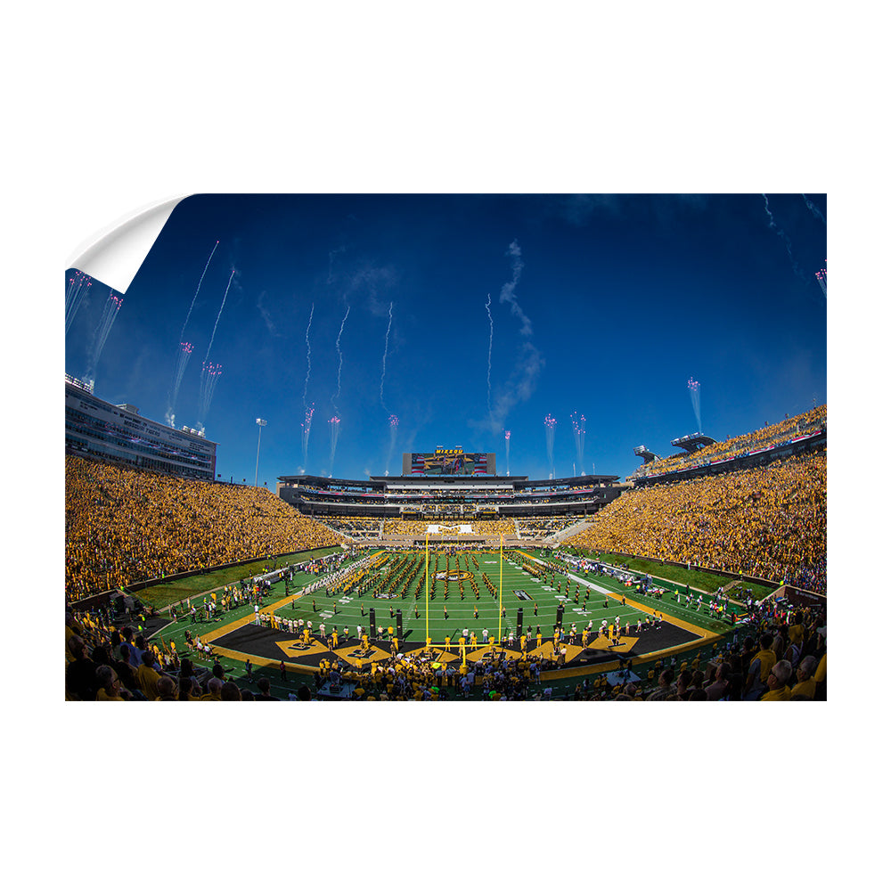 Missouri Tigers - Bombs Bursting in Air - College Wall Art #Canvas