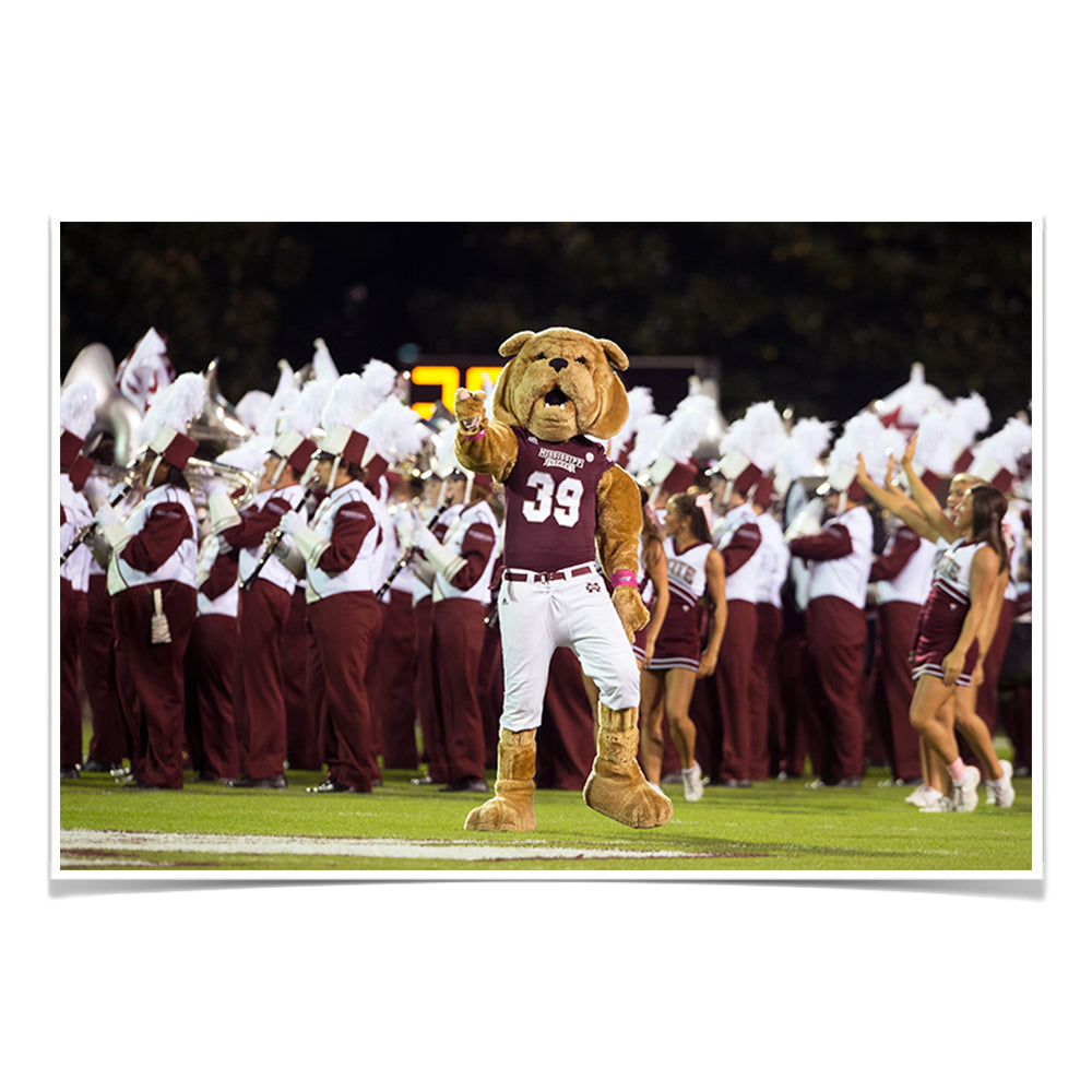 Mississippi State Bulldogs - Bully Pre-Game - College Wall Art #Canvas