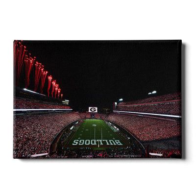 Georgia Bulldogs - Between the Hedges - College Wall Art #Canvas