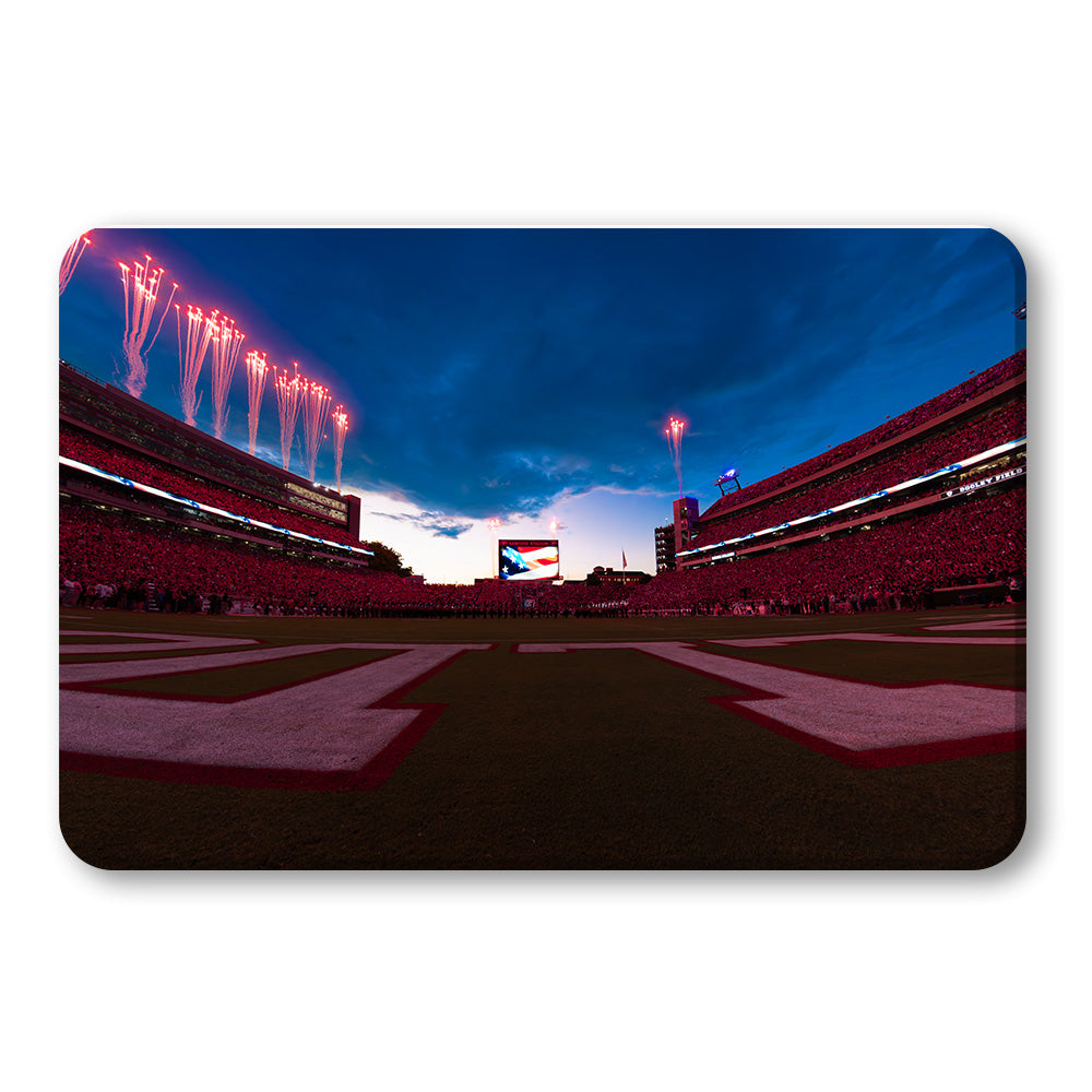 Georgia Bulldogs - Georgia Bombs Bursting in Air - College Wall Art #Canvas