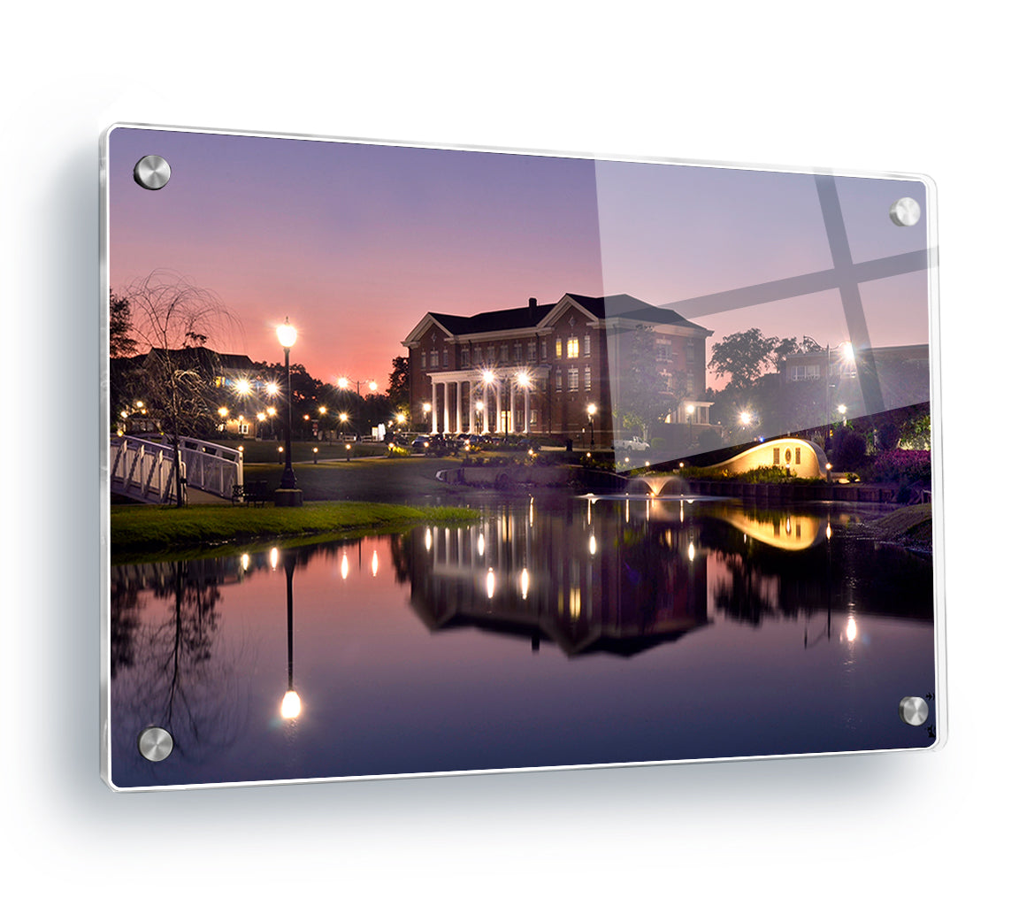 Southern Miss Golden Eagles - Lake Byron - College Wall Art #Canvas