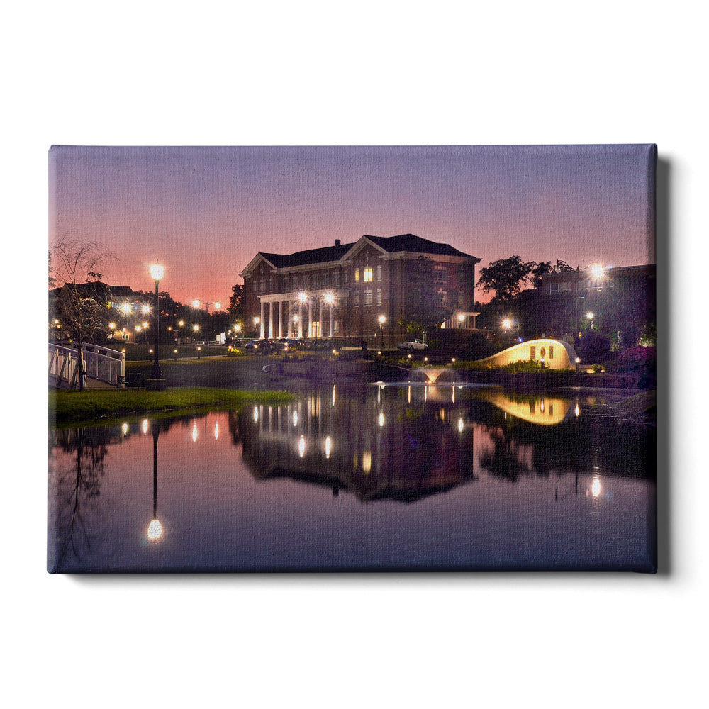 Southern Miss Golden Eagles - Lake Byron - College Wall Art #Canvas