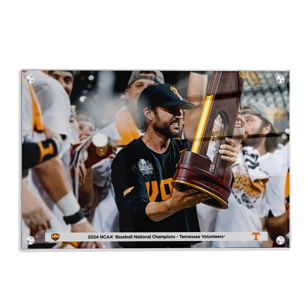 Tennessee Volunteers - Coach Vitello and the Trophy - College Wall Art #Canvas