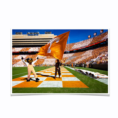 Tennessee Volunteers - Touchdown Celebration - College Wall Art #Poster