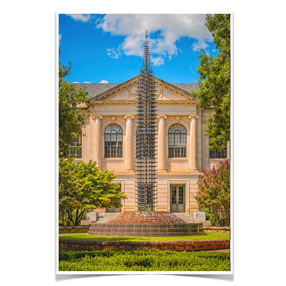 Arkansas Razorbacks - Fulbright Peace Fountain - College Wall Art #Canvas