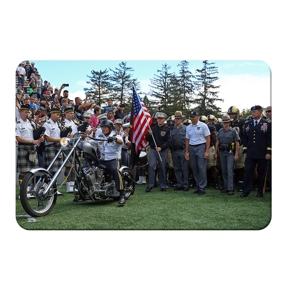 Army West Point Black Knights - Chopper Entrance - College Wall Art #Canvas