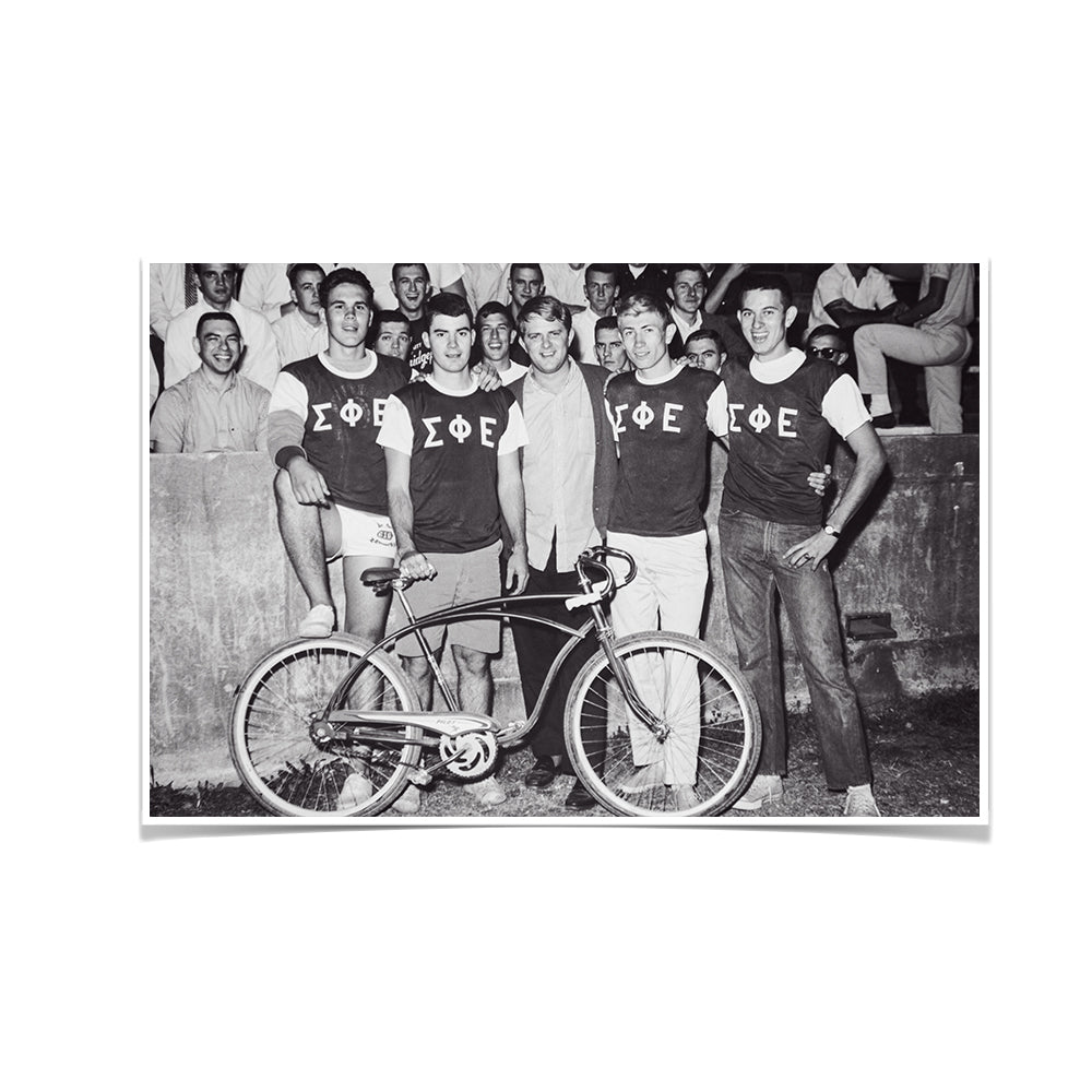 ETSU - Vintage Greek Bike Race - College Wall Art #Canvas