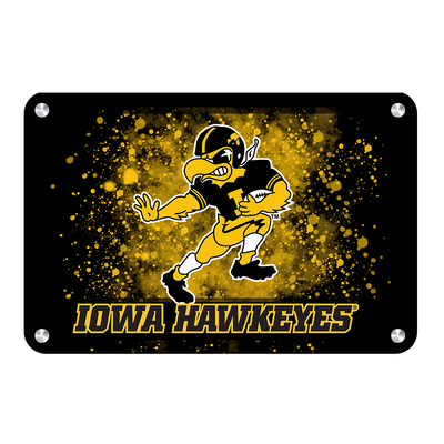 Iowa Hawkeyes - Old School Herkey's Iowa Hawkeyes - College Wall Art #Metal