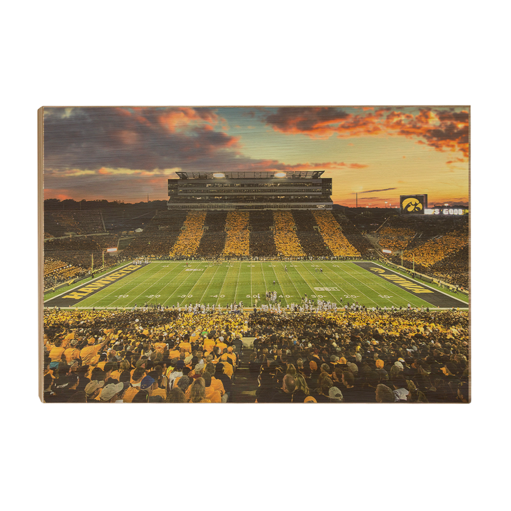 Iowa Hawkeyes - Kinnick Stadium Stripe Out Sunset - College Wall Art #Canvas