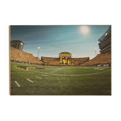 Iowa Hawkeyes - Hawkeyes Gold Game - College Wall Art #Wood