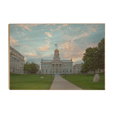 Iowa Hawkeyes - The Old Capitol - College Wall Art #Wood