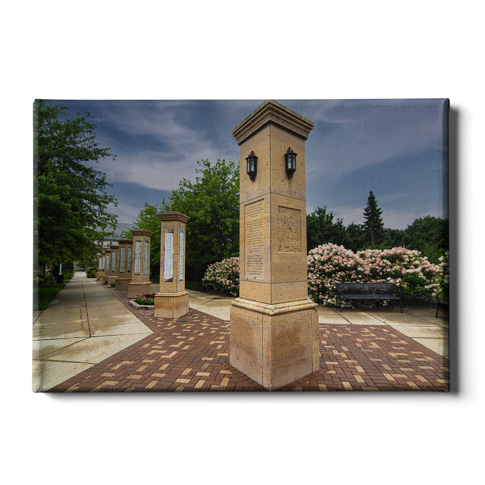 Michigan State - Benefactors Plaza - College Wall Art #Canvas