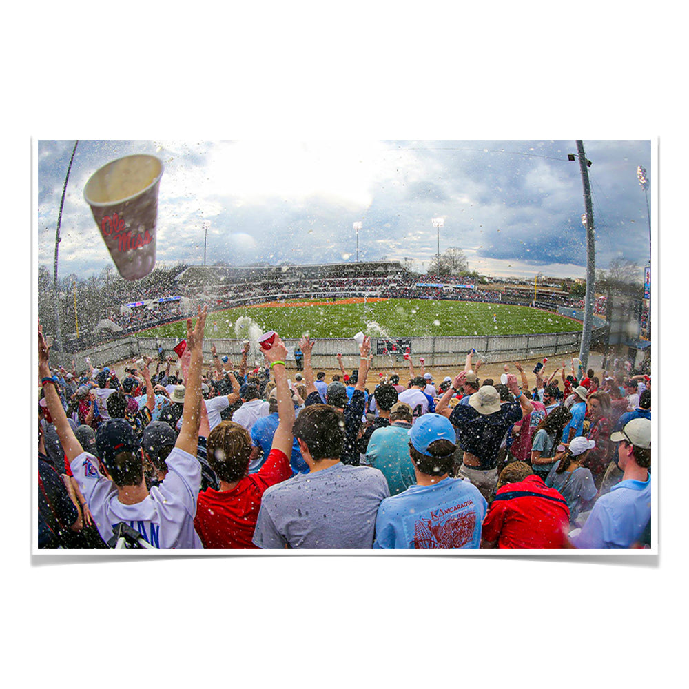Ole Miss Rebels - Oxford Shower - College Wall Art #Canvas