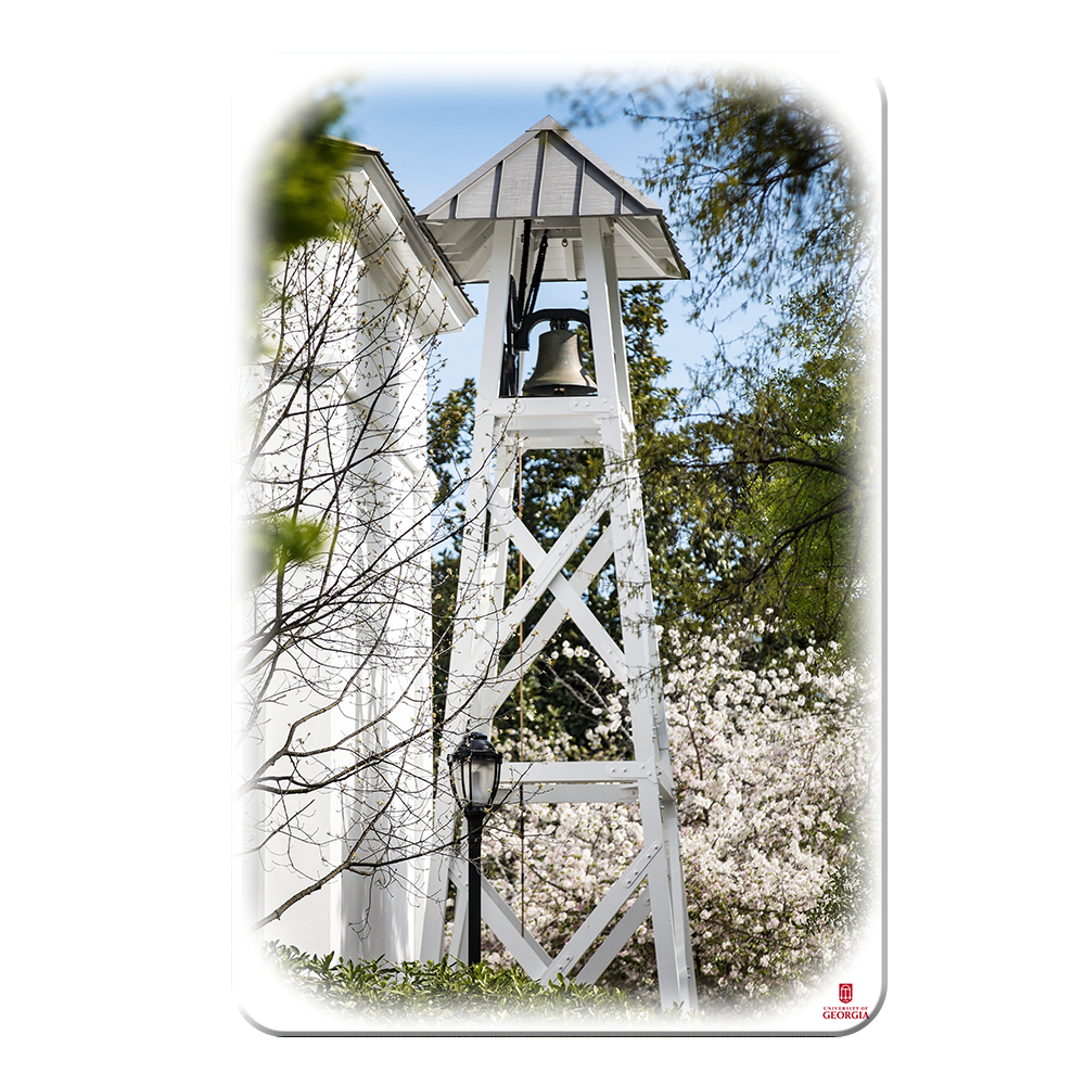 Georgia Bulldogs - Spring Chapel Bell - College Wall Art #Canvas