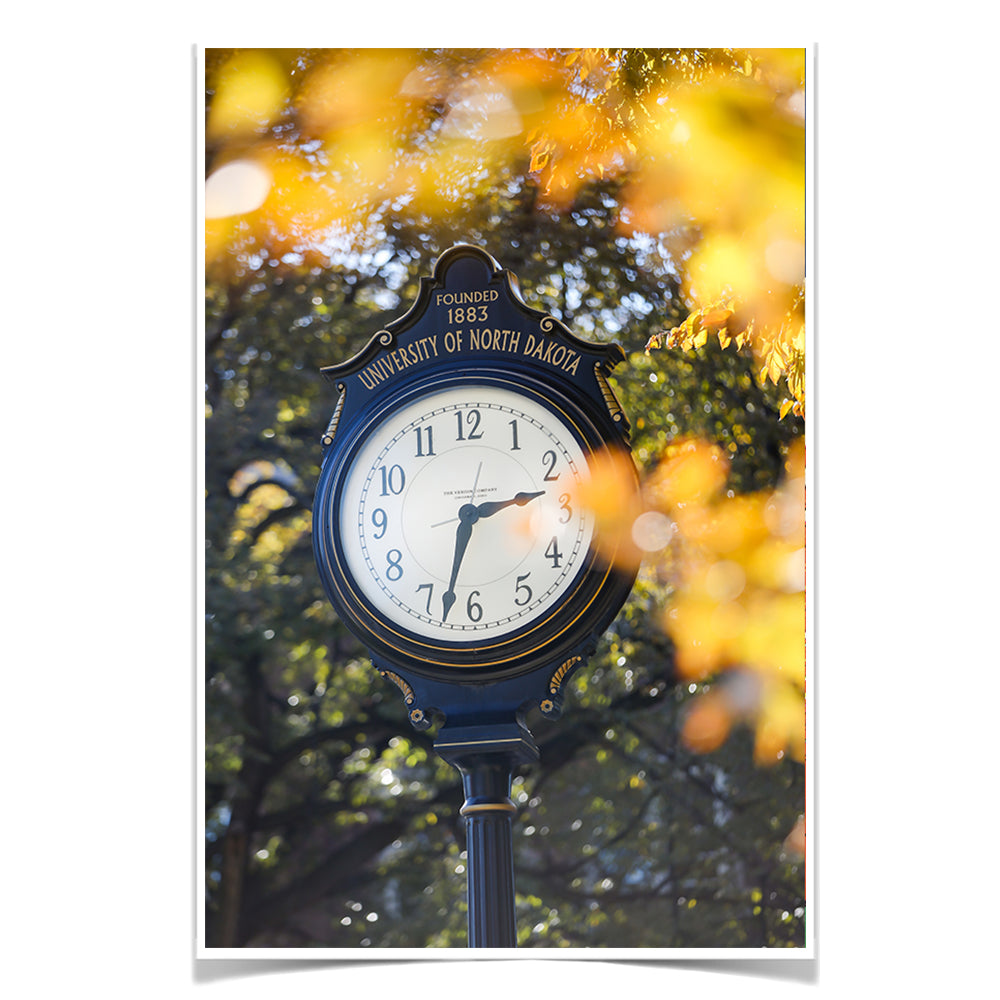 North Dakota Fighting Hawks - University of North Dakota Fall - College Wall Art #Canvas