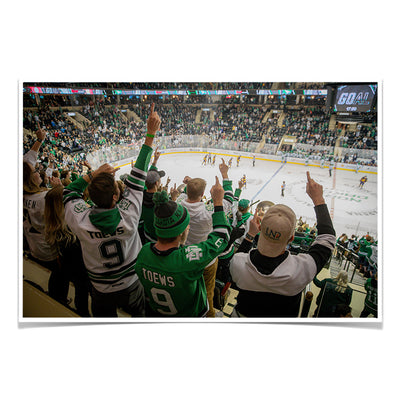 North Dakota Fighting Hawks - North Dakota Hockey - College Wall Art #Poster