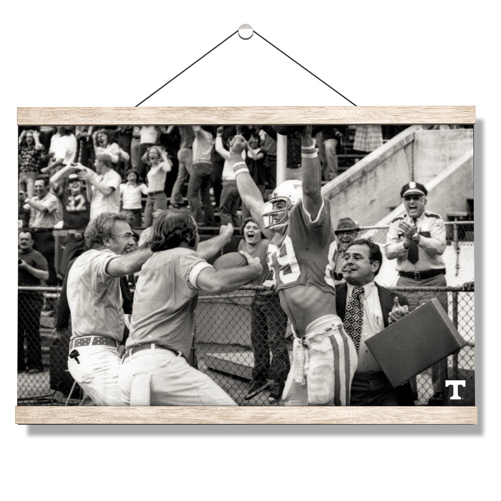 Tennessee Volunteers - Vintage Larry Seivers TD - College Wall Art #Hanging Canvas