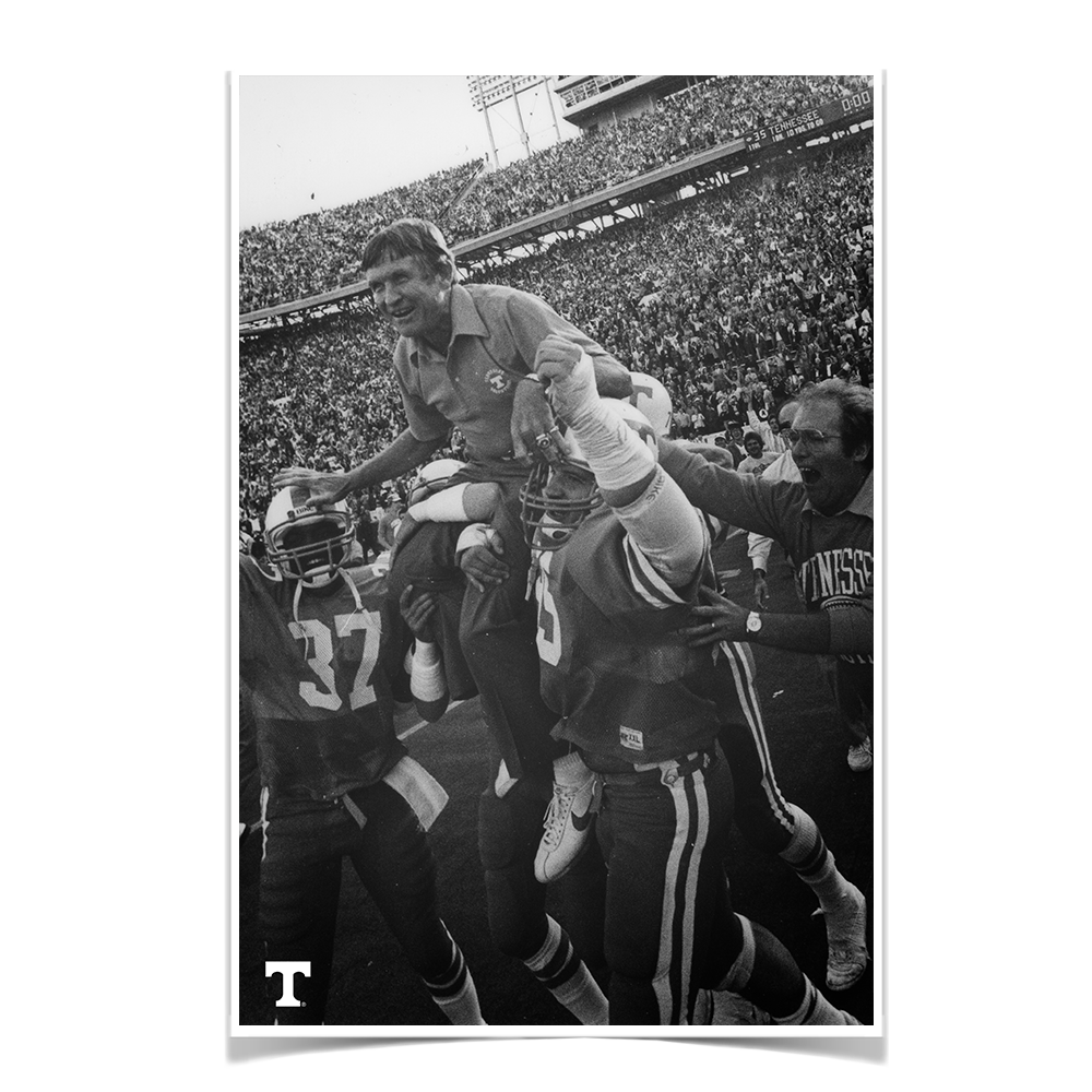Tennessee Volunteers - Vintage Johnny Majors - College Wall Art 