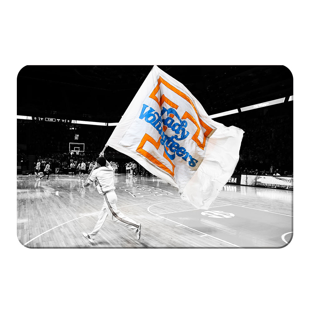 Tennessee Volunteers - Lady V-O-L-U-N-T-E-E-R - College Wall Art #Canvas
