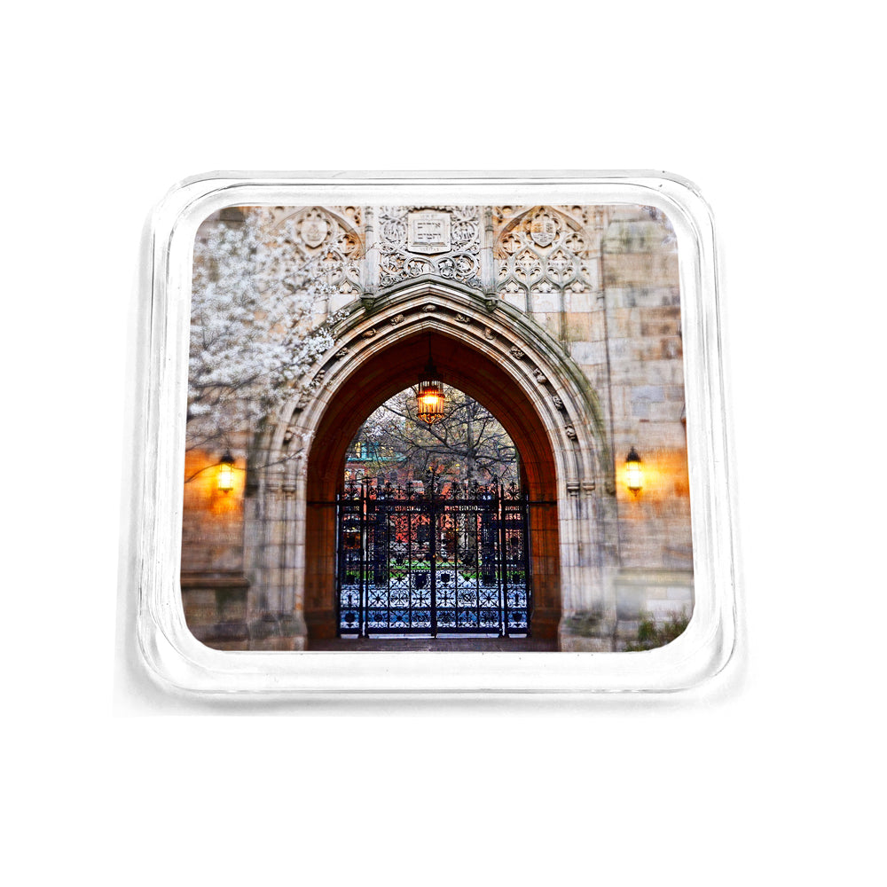 Yale Bulldogs - Harkness Memorial Gate Drink Coaster